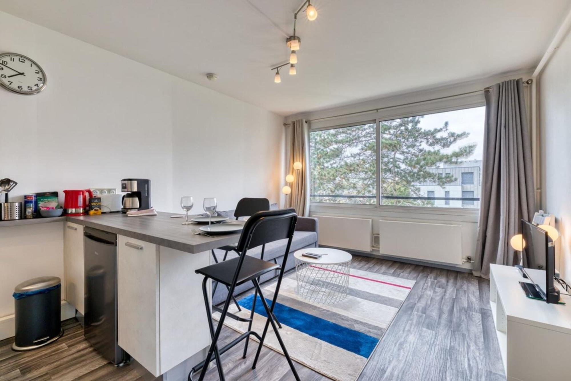 Olivia Studio Avec Place De Parking Rouen Eksteriør bilde