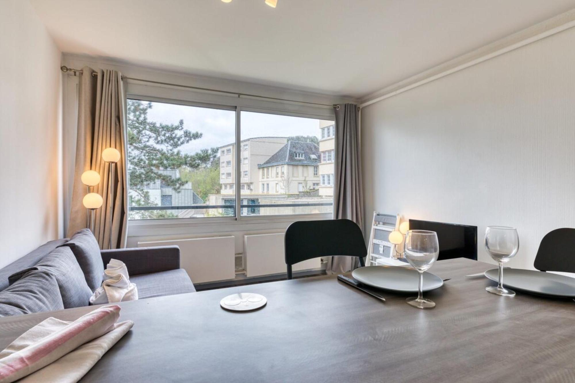 Olivia Studio Avec Place De Parking Rouen Eksteriør bilde