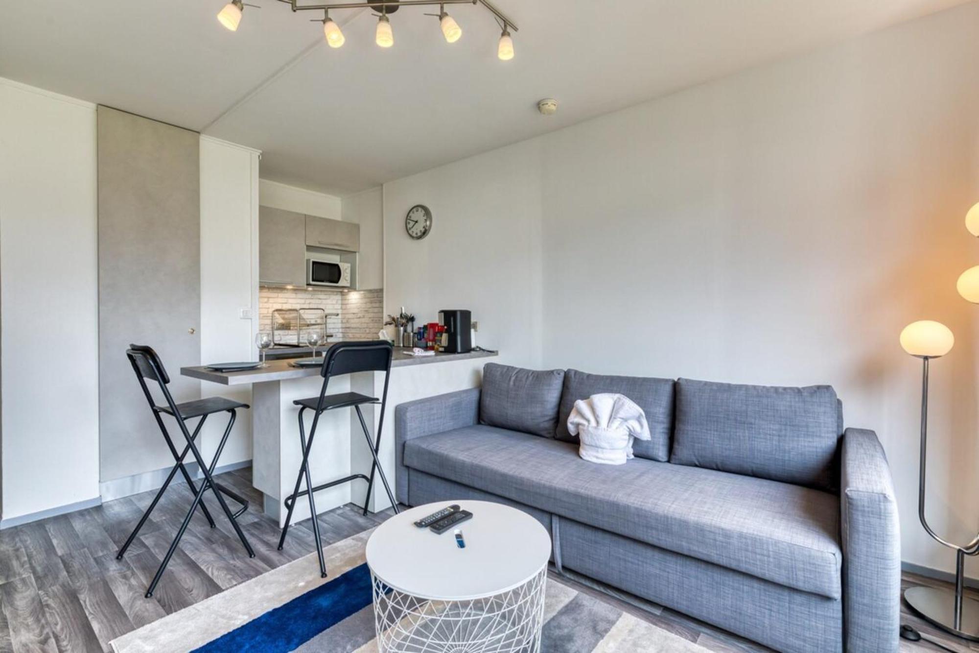 Olivia Studio Avec Place De Parking Rouen Eksteriør bilde